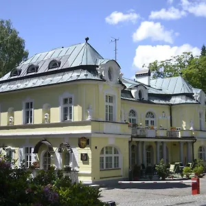 https://hotel-saint-antonius.marianskelaznehotels.net