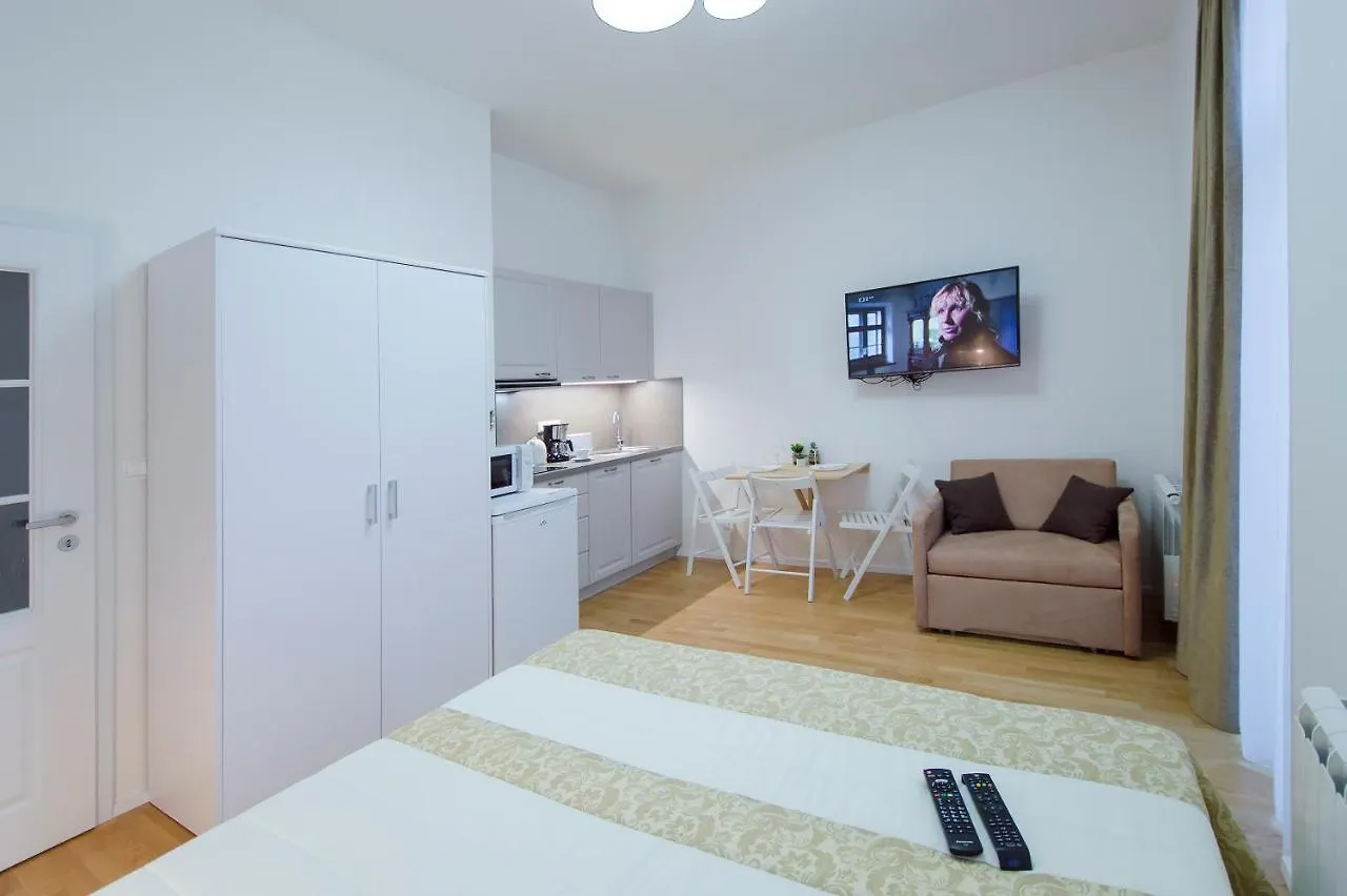 Modern Apartment Pricna 4 location